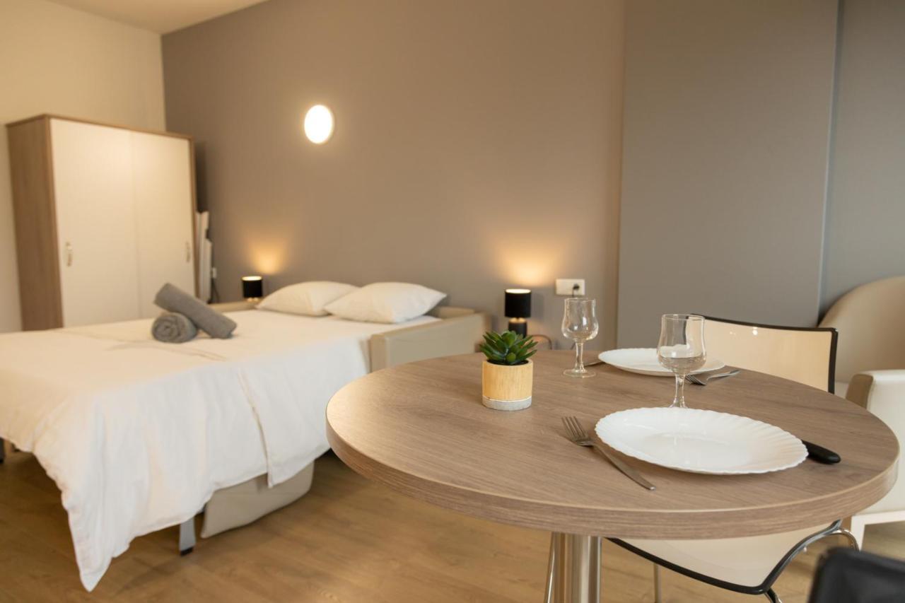 Modern Chic Immaculate Studio Near City Center Belval Lejlighed Esch-sur-Alzette Eksteriør billede