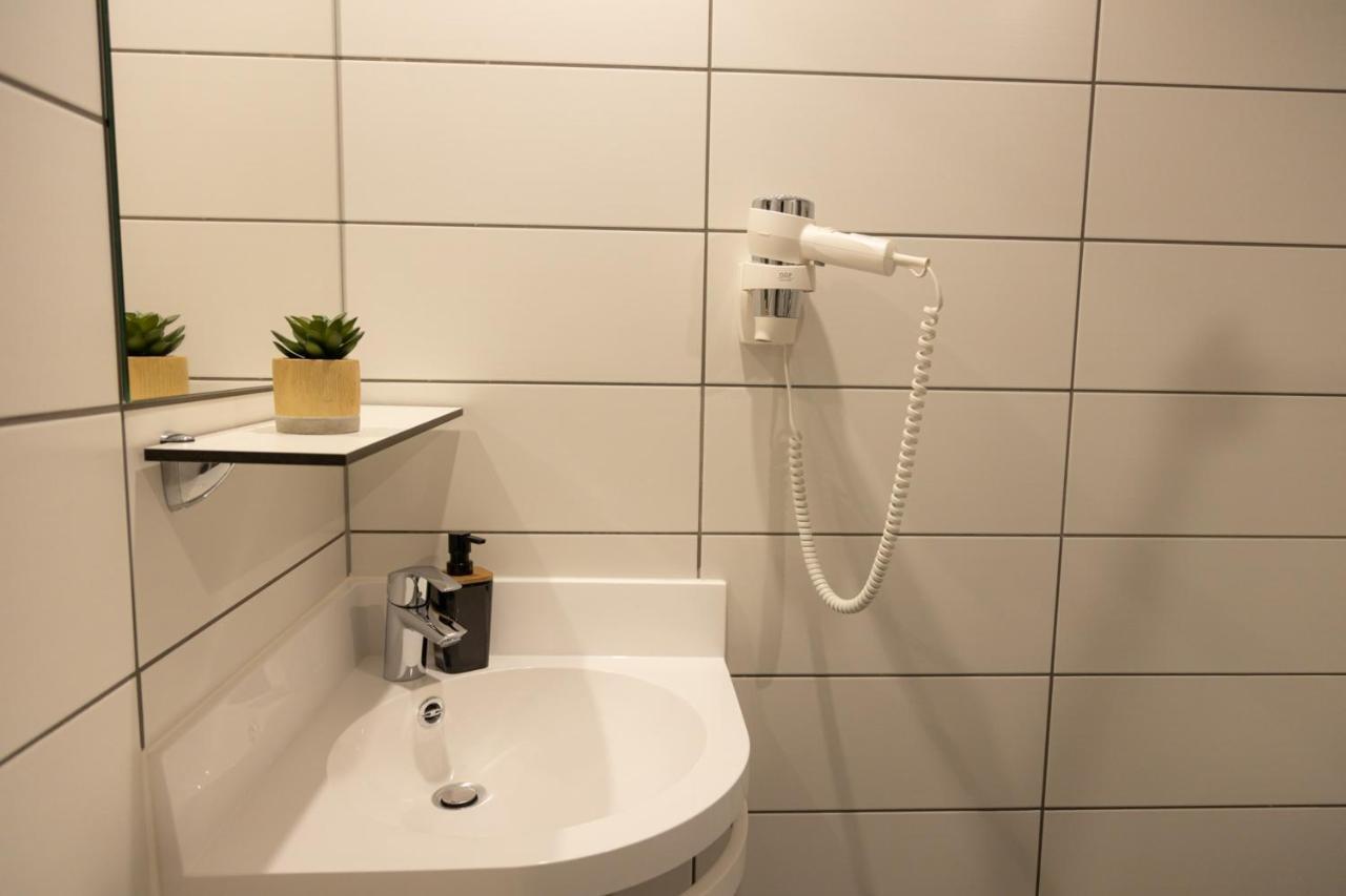 Modern Chic Immaculate Studio Near City Center Belval Lejlighed Esch-sur-Alzette Eksteriør billede